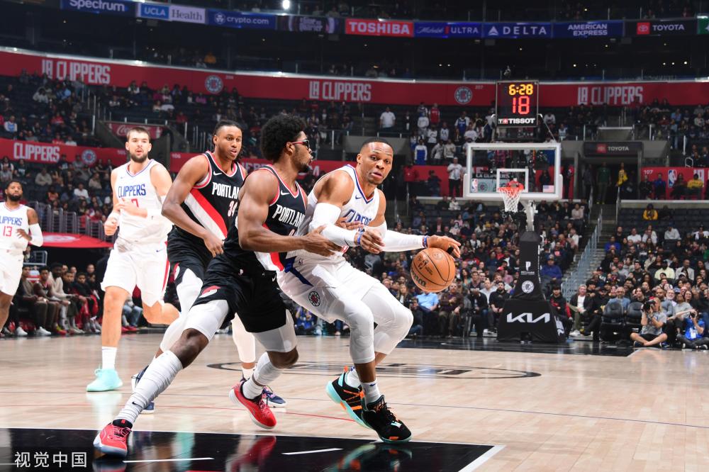 轮胎打滑直 轮胎打滑直