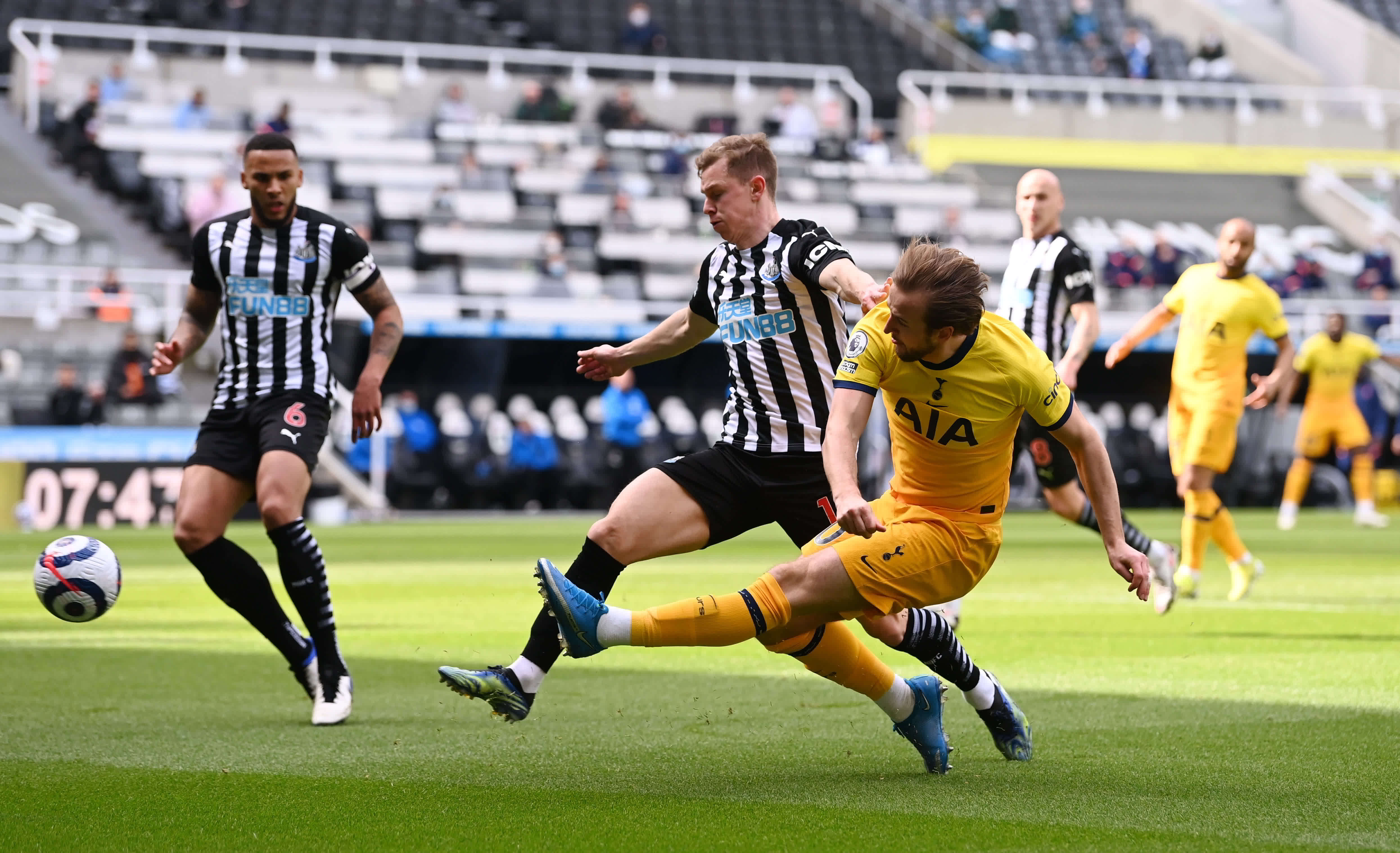 不断的助威 不断的助威